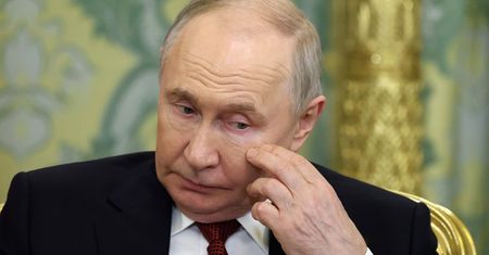 "Wyskoczy z okna z rodziną". Zaskakujące słowa o Putinie
