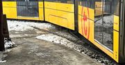 Warszawa: Wykolejenie tramwaju na pętli Metro Młociny. Utrudnienia w ruchu