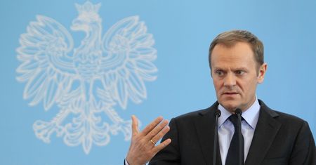 VAT w 2014 r. Obniżenie mało prawdopodobne - zapowiada Tusk