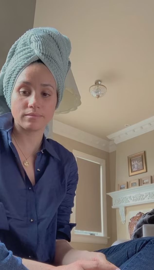 Meghan Markle pokazała się przed kamerą bez makijażu