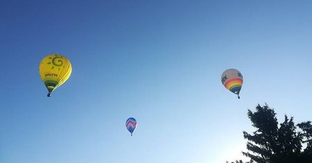 Niebo pełne balonów! Trwają 3. Balonowe Mistrzostwa Świata Kobiet w Nałęczowie