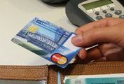 Miliardy w plastiku. Karty płatnicze w Polsce są od 50 lat