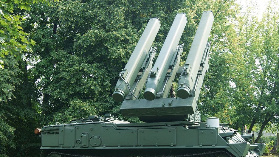 Zmodernizowany przez Wojskowe Zakłady Uzbrojenia Nr 2 w Grudziądzu zestaw 2K12 Kub z pociskami  RIM-162
ESSM.