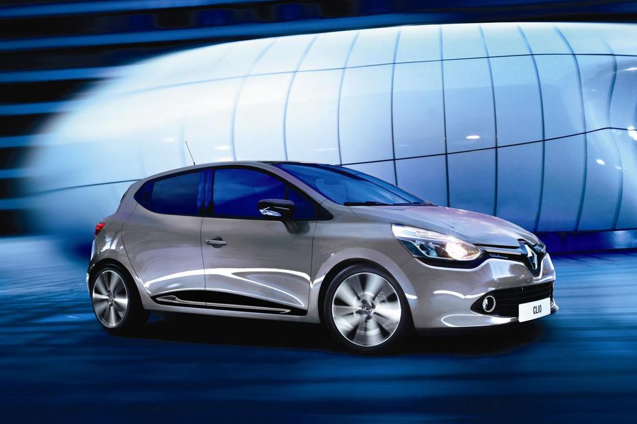 Renault Clio Graphite – maluch z dodatkami