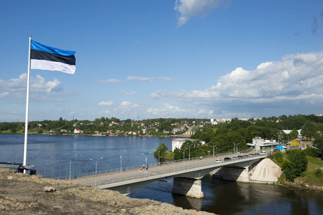 The border between Estonia and Russia on the Narva River