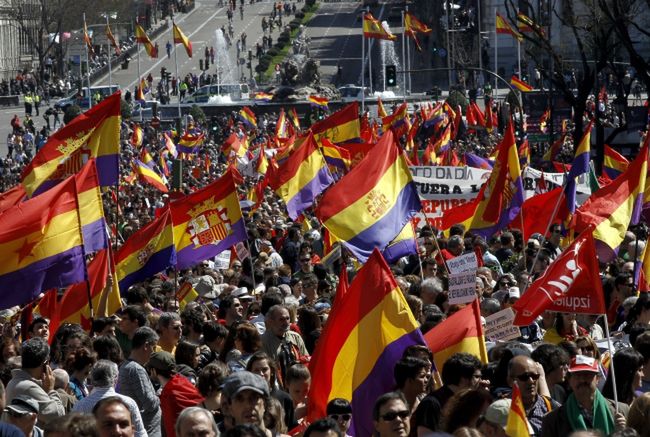 Hiszpania: manifestacja w Madrycie przeciwko monarchii