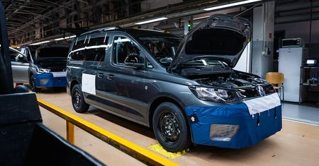 Volkswagen Caddy 5 Maxi – w Volkswagen Poznań ruszyła produkcja największego wariantu Volkswagena Caddy 5