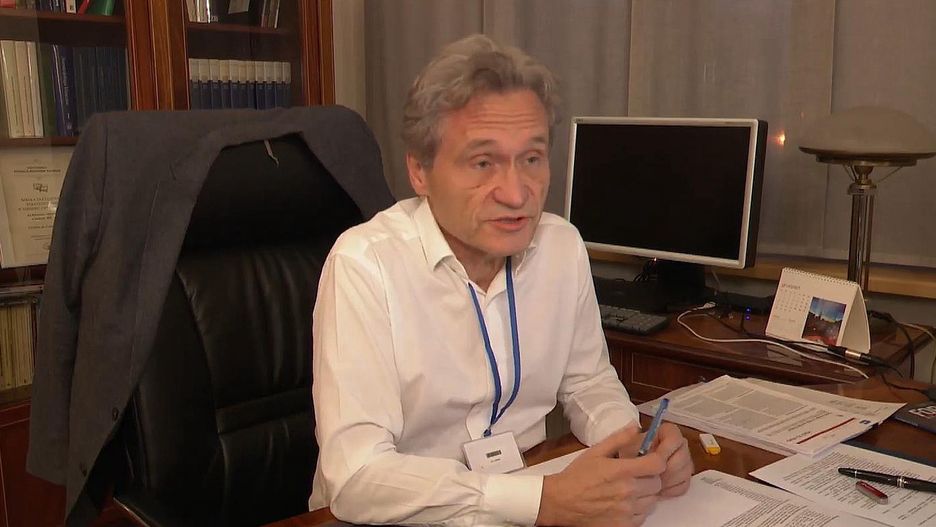Szczepienia na WUM. Jak rektor prof. Zbigniew Gaciong zmieniał zdanie w sprawie wydarzeń na uczelni