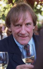 Gérard Depardieu uczy się czytać