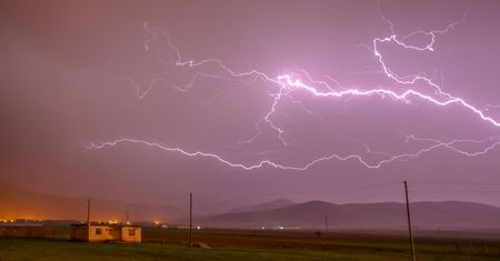 Ostrzeżenie Polskich Łowców Burz. W niedzielę burze z gradem