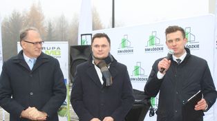 Radomsko: Lokatorzy bloków SIM Łódzkie odebrali klucze