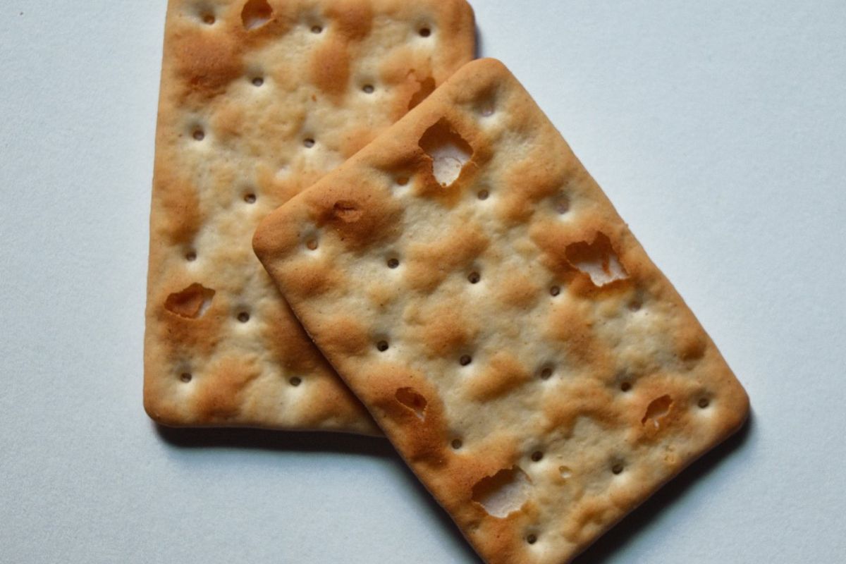 Ciasto 3 bit jeszcze lepiej smakuje z krakersami 