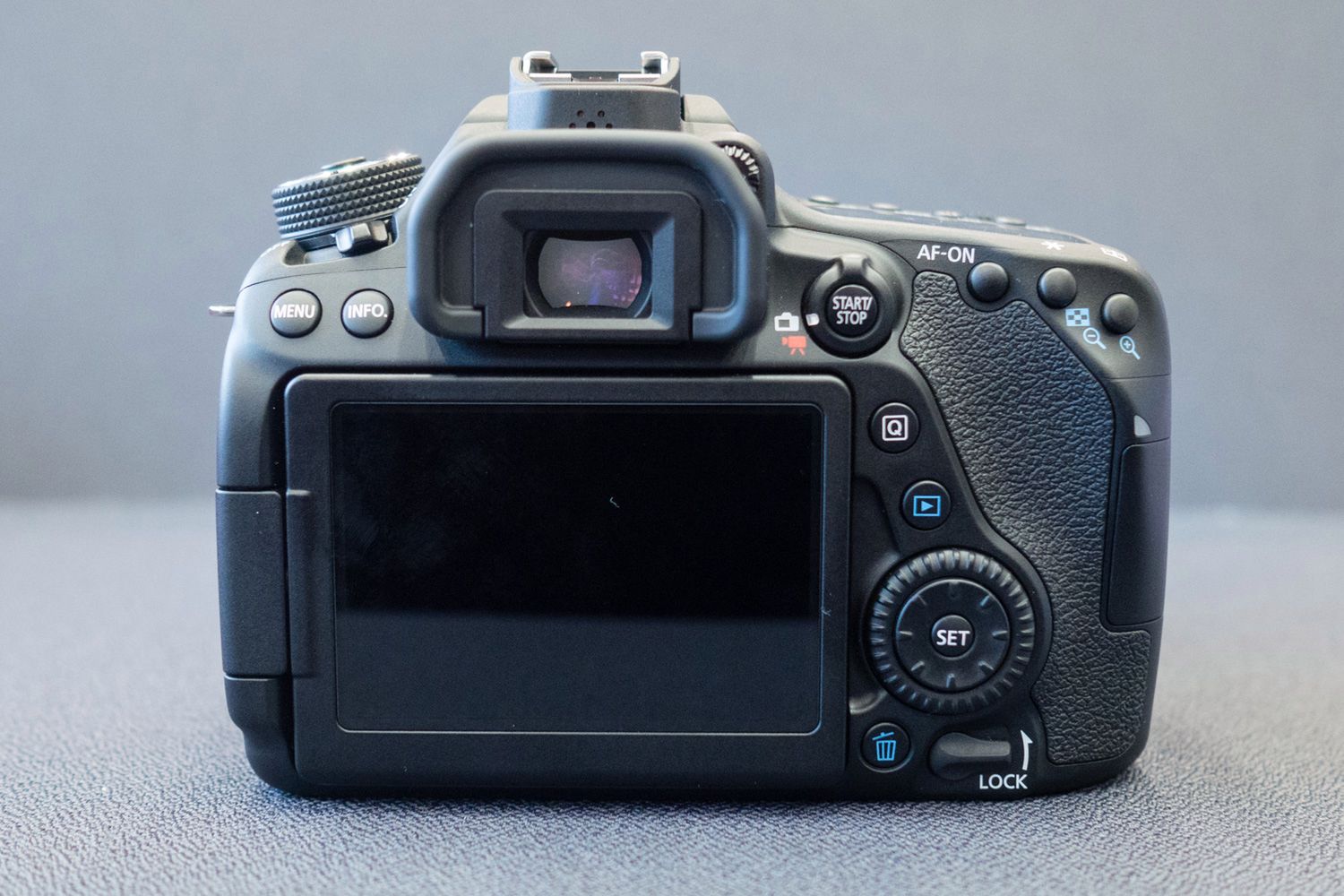 Canon EOS 80D - zupełnie nowe wnętrze w starych szatach. Nasze pierwsze wrażenia 4