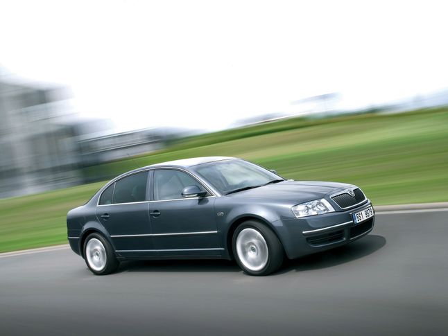 Skoda Superb to najdłużej oferowany z silnikiem 2.5 TDI samochód i jednocześnie wart rozważenia