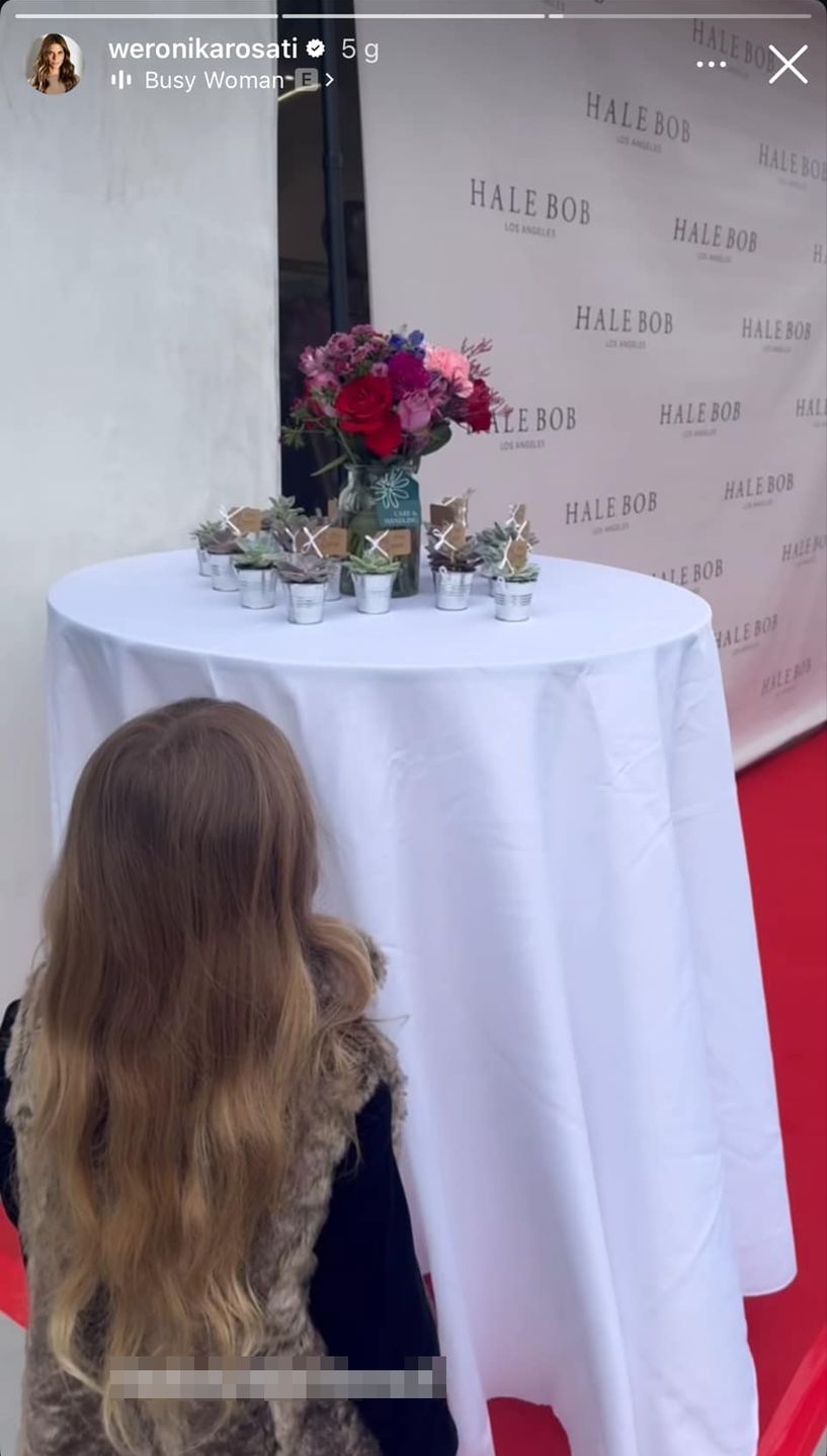 Weronika Rosati z córką na evencie