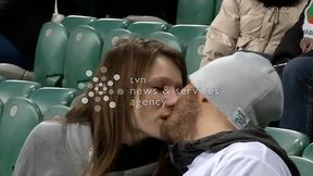 "A Ty całuj mnie". Kiss Cam przy Łazienkowskiej