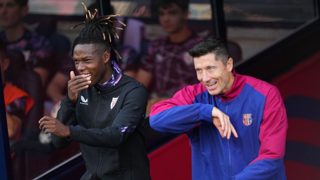 Getty Images / Alex Caparros / Na zdjęciu: Nico Williams i Robert Lewandowski