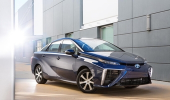 Toyota Mirai - kolejne auto z ogniwami paliwowymi