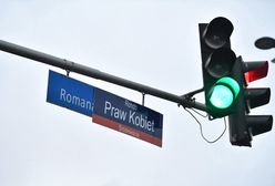 Warszawa. Radni o propozycji zmiany nazwy ronda Dmowskiego na Praw Kobiet
