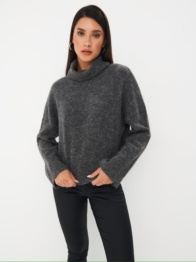 Sweter z wełną z wyprzedaży Mohito