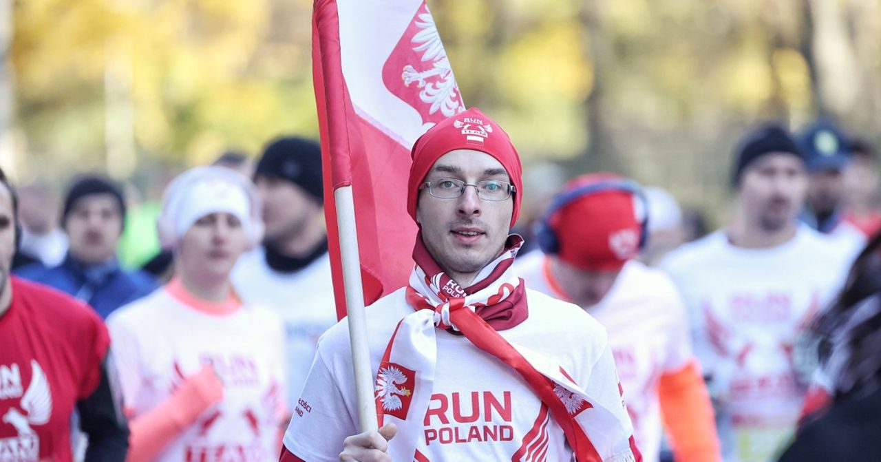 Poznań: Biegi Niepodległości. W Poznaniu idą na świetny wynik, a w Luboniu stawiają na akcję "Kibicuj dla Niepodległej"