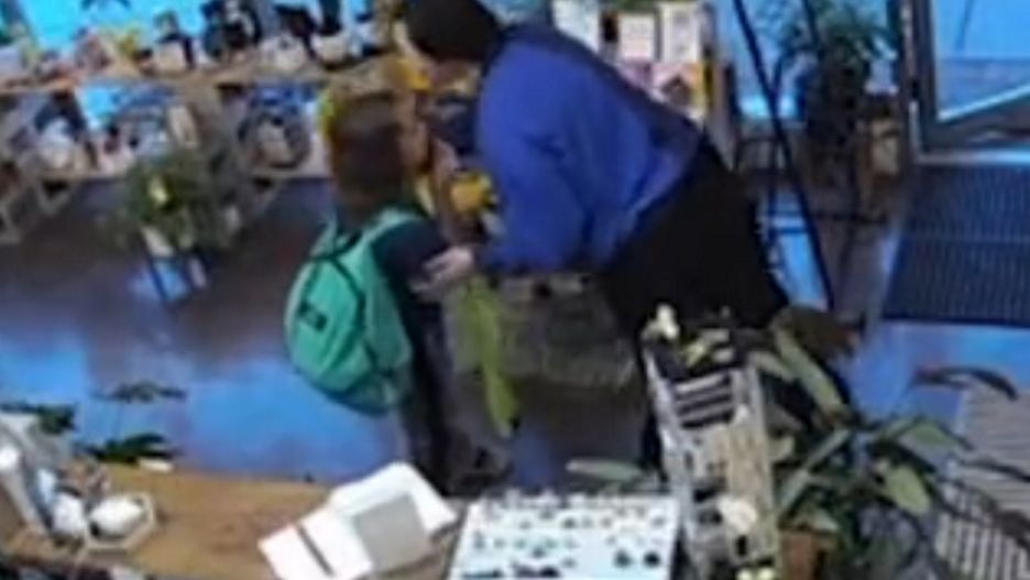 10-latek uniknął porwania. "Udawaj, że jesteś moją mamą"