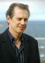 Steve Buscemi nakręcił ze Sienną Miller