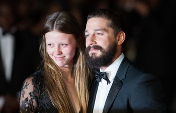 Mia Goth rozstała się z Shią LaBeoufem przed jego aresztowaniem