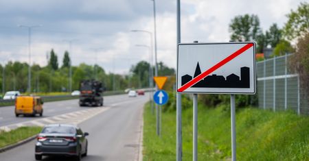 Bezterminowe prawa jazdy do wymiany. Oto kiedy wygasną