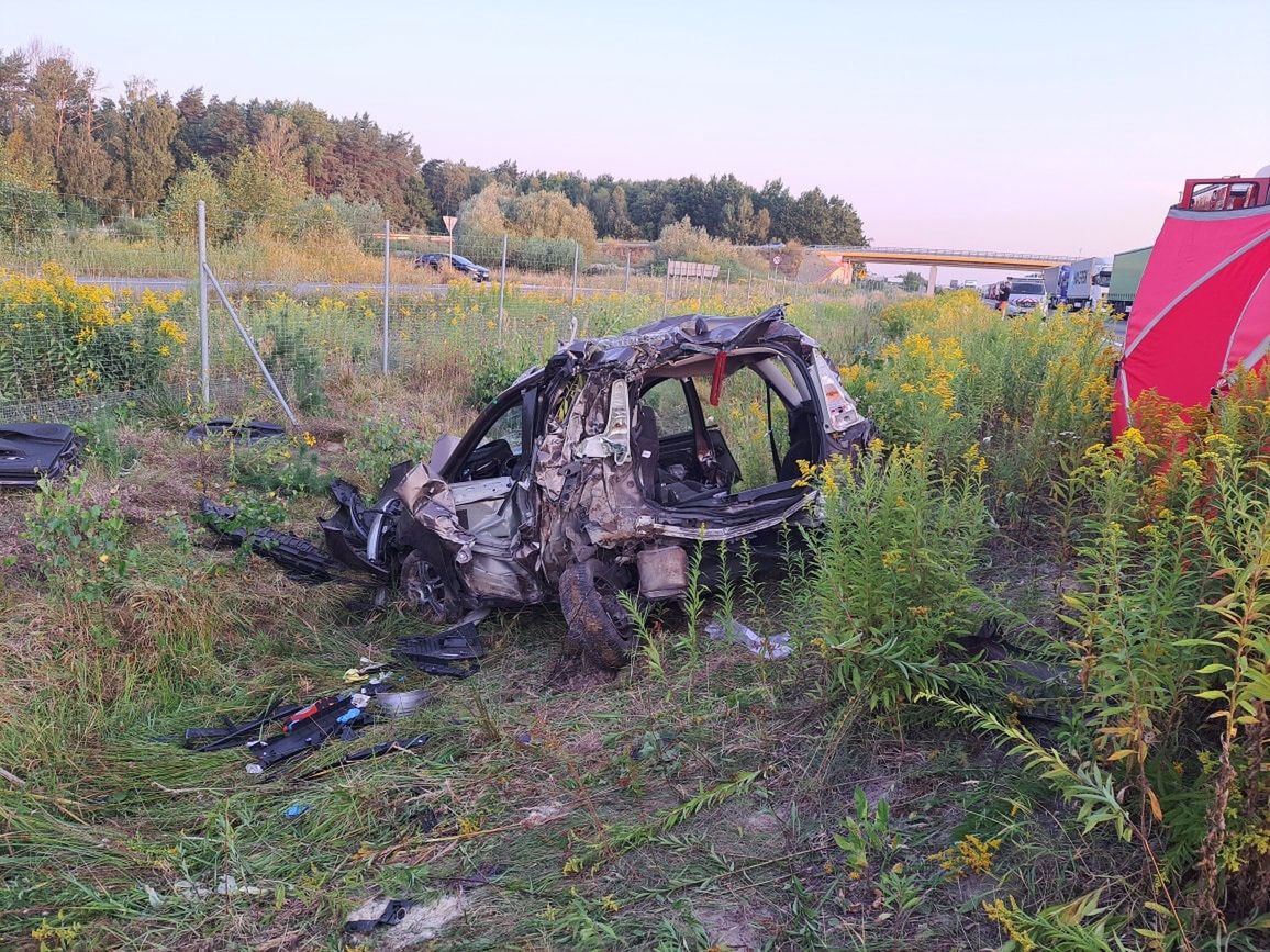 Tragedia rozegrała się z samego rana. Dwie osoby nie żyją, są ranni