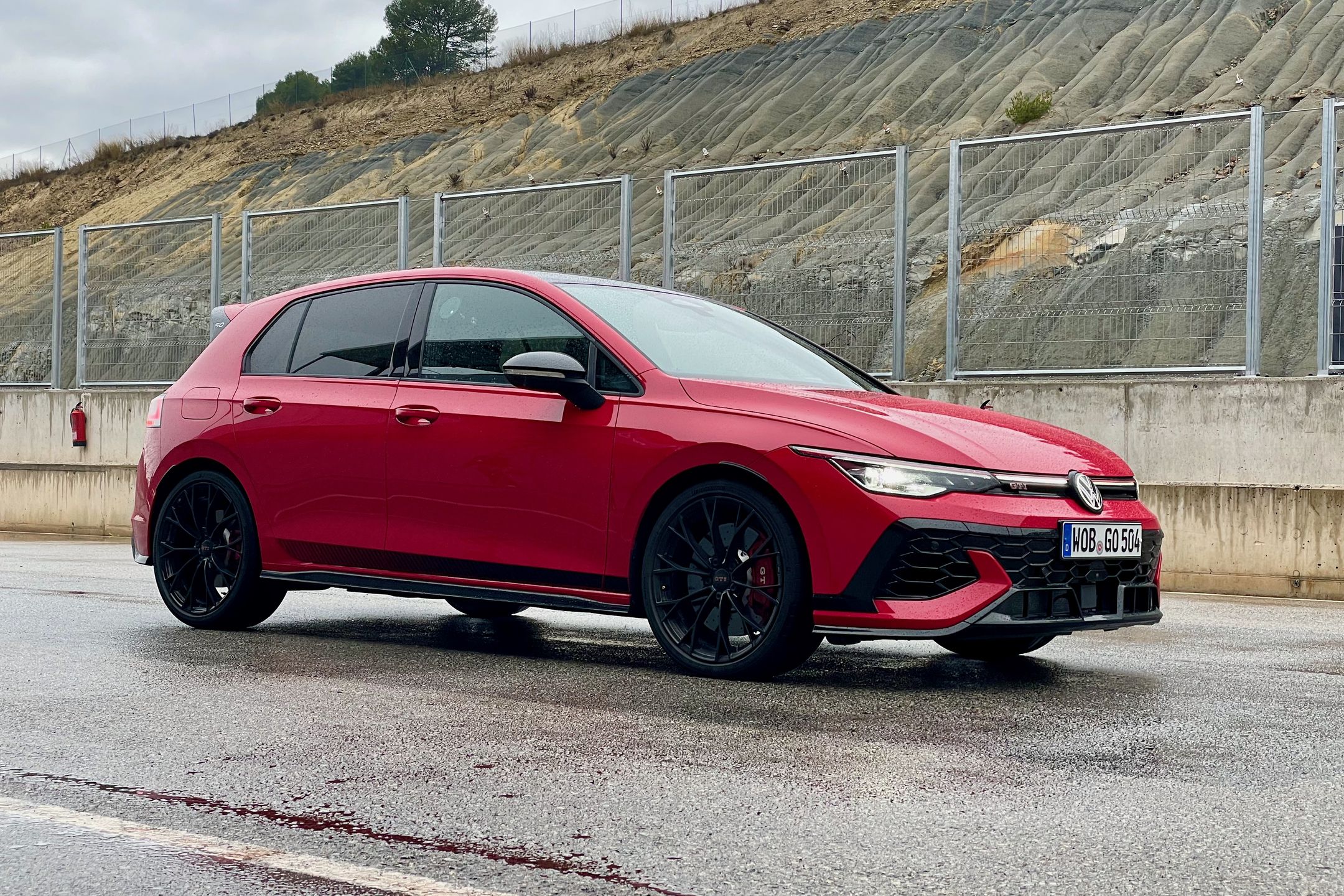 Volkswagen Golf GTI Edition 50