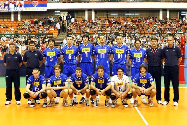 Ilić w reprezentacji Serbii występował także z Nikolą Kovaceviciem, Bojanem Janiciem i Draganem Stankoviciem