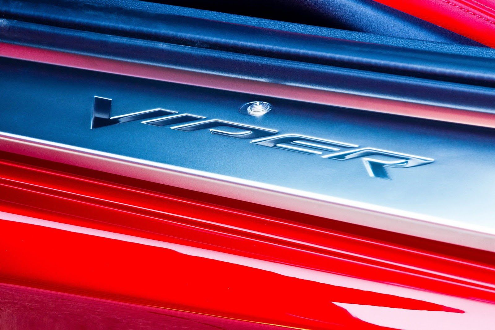 2013 SRT Viper - w żółci, czerwieni, czerni i niebieskim [aktualizacja] 5