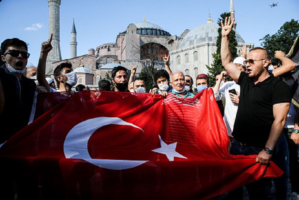 Świat poruszony. Turcja zmienia historyczną chrześcijańską świątynię w meczet