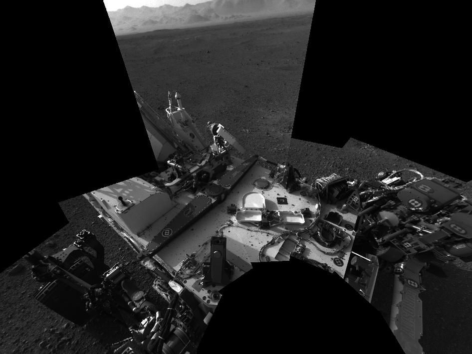 Nareszcie! Pierwsza kolorowa panorama Marsa z Curiosity 3