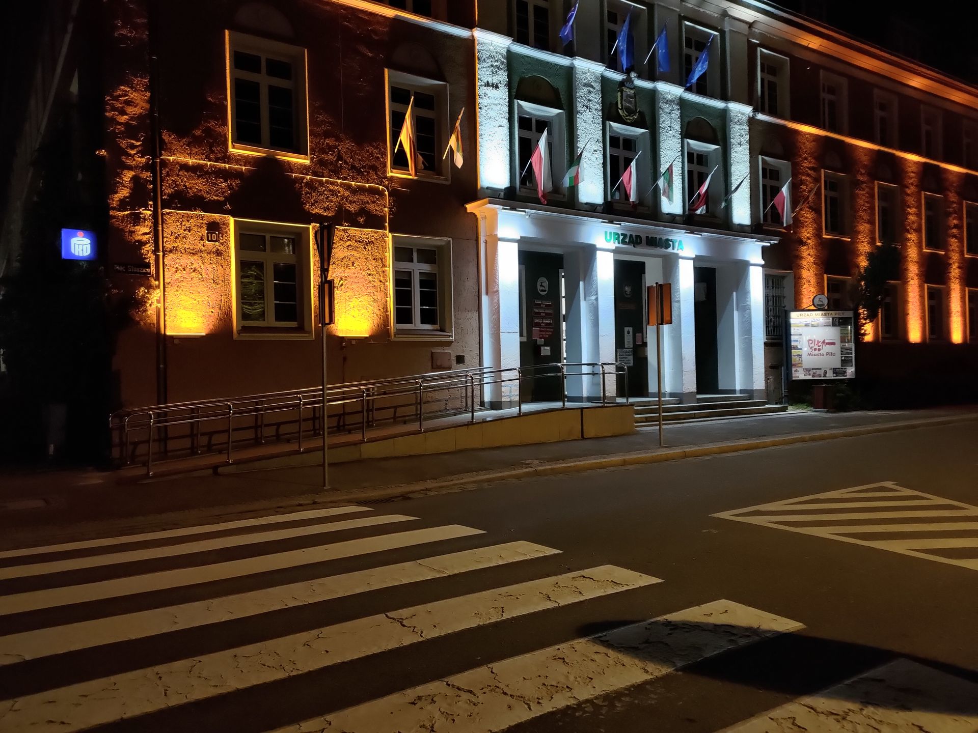 Smartfon inny niż (prawie) wszystkie. ASUS Zenfone 8 Flip: test 78
