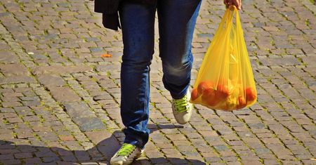 Prezentacja cen w sklepach pod lupą ważnego urzędu. "Kpina z konsumenta"