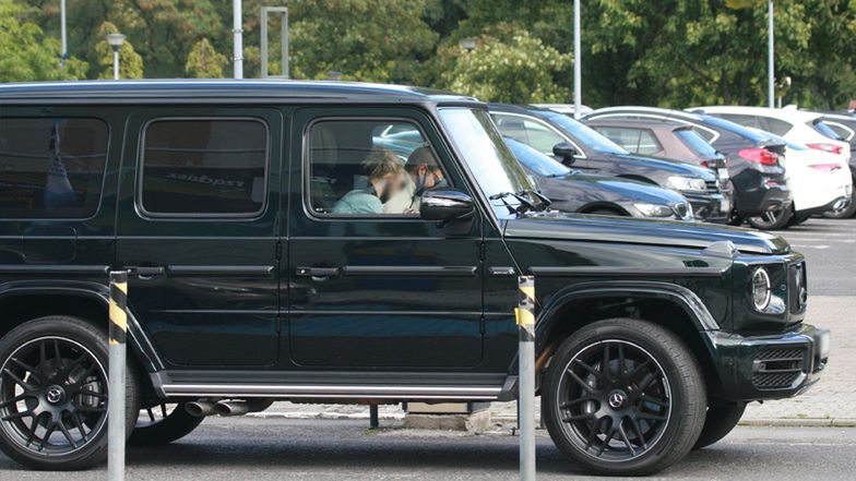 Rafał Zawierucha jeździ autem za milion złotych 