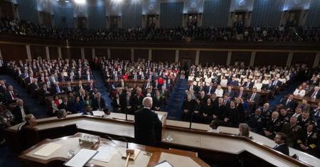 Dramatyczny apel Bidena do Kongresu, by "nie opuszczać Ukrainy"