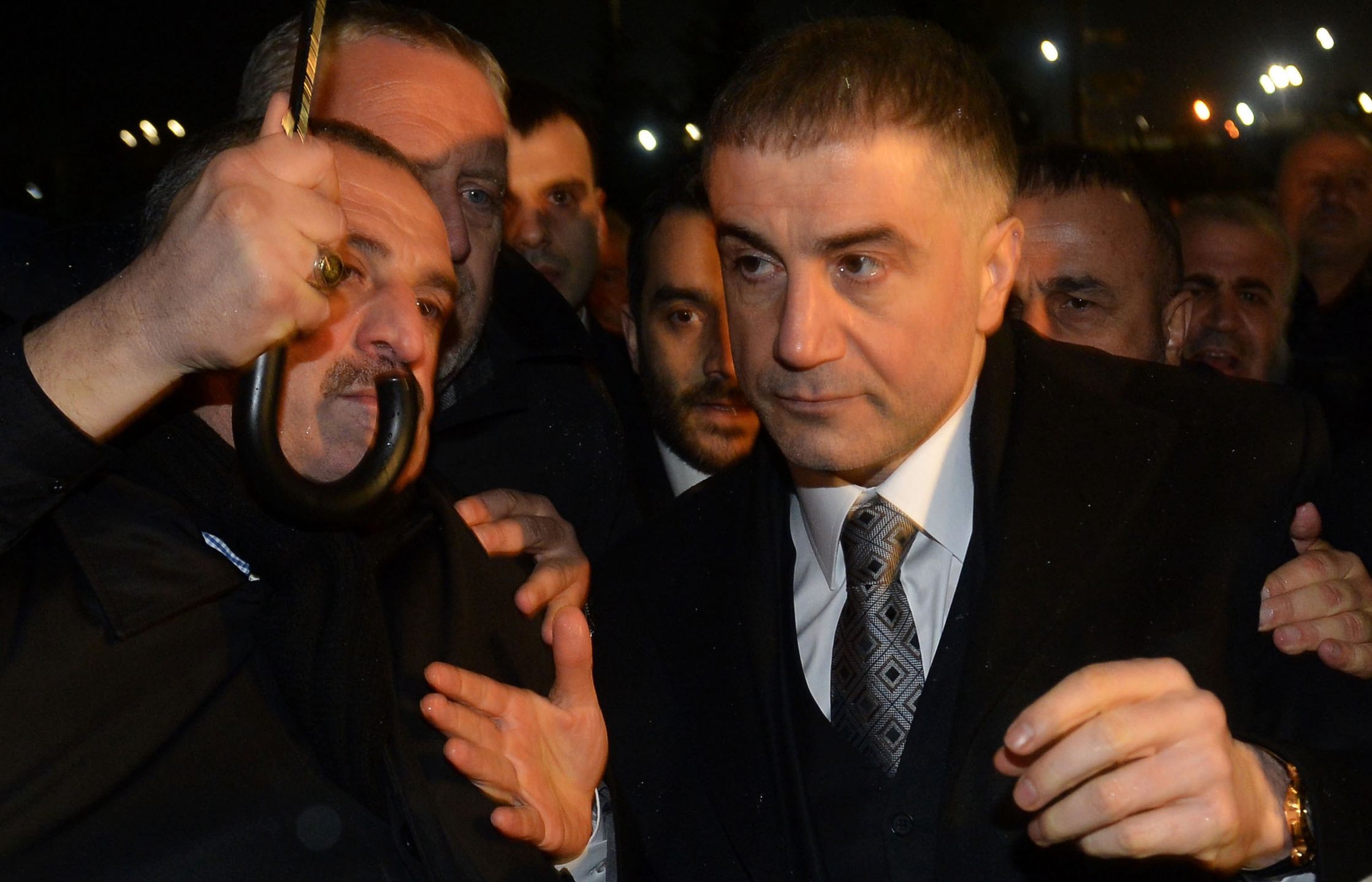 Turecki gangster Sedet Peker oskarża członków rządu o korupcję