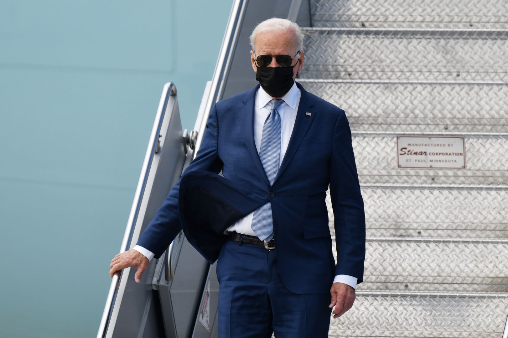 Joe Biden spotyka się z papieżem. Watykan nagle odwołał transmisję