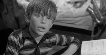 Dopasuj bohaterów seriali i filmów dla młodzieży z czasów PRL-u do tytułów. Rozpoznasz ich?