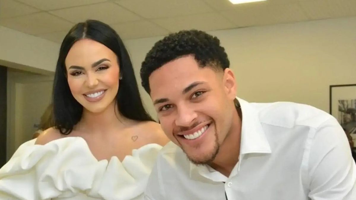 Vitor Roque w dniu ślubu z Dayaną Lins