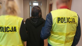 Poznań: Akt oskarżenia w sprawie brutalnych zabójstw seniorek – po latach śledztwo doprowadziło do zatrzymania podejrzanej