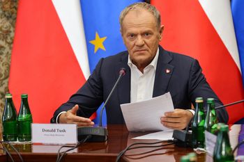 Niedzielna odprawa. Tusk zbiera ministrów i służby