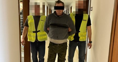 47-latek pożyczył piłę spalinową na wieczne oddanie. Mężczyzna ukradł ją z podwórka innego sąsiada