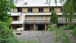 Tarnobrzeg: Fiasko przetargu na działkę z Hotelem Nadwiślańskim