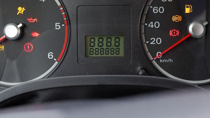 W usłudze "Historia Pojazdu" znajdą się m.in. informacje dotyczące wymiany drogomierza, jego wskazań, ważności polisy OC czy zatrzymania dowodu rejestracyjnego