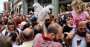 Jedyna taka parada na świecie. Odbywa się raz w roku i gromadzi tysiące ludzi