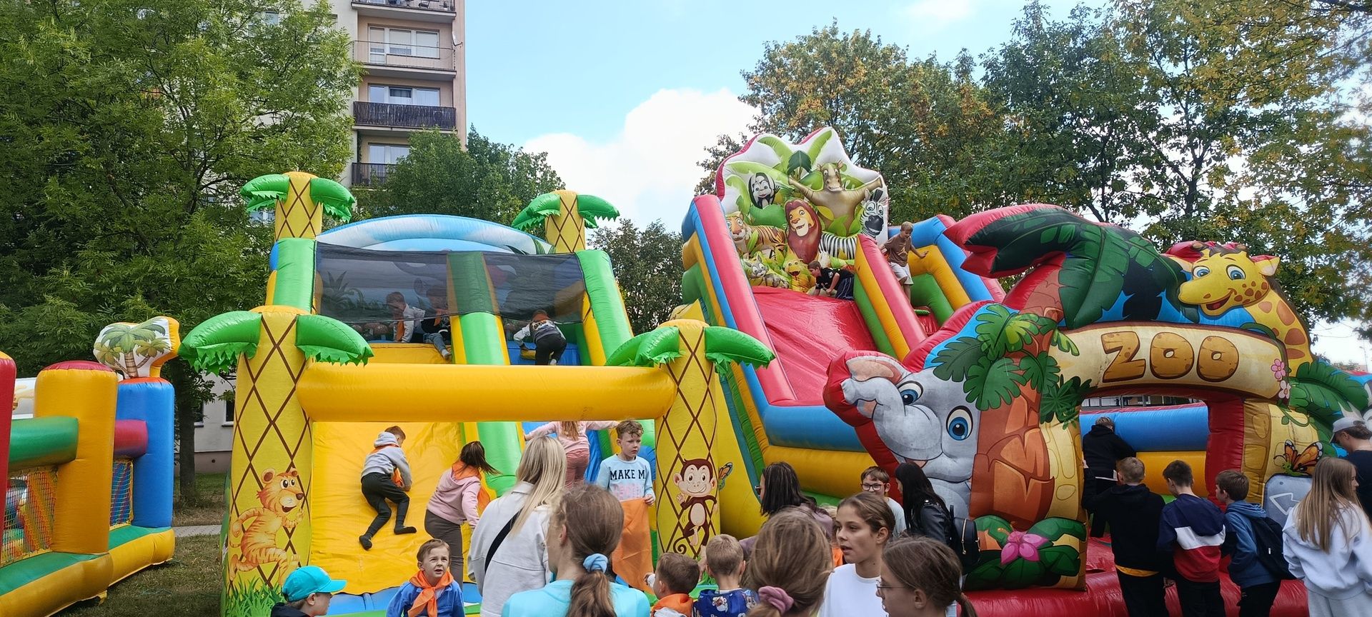 Prawie 1500 osób posprzątało Ostrowiec.